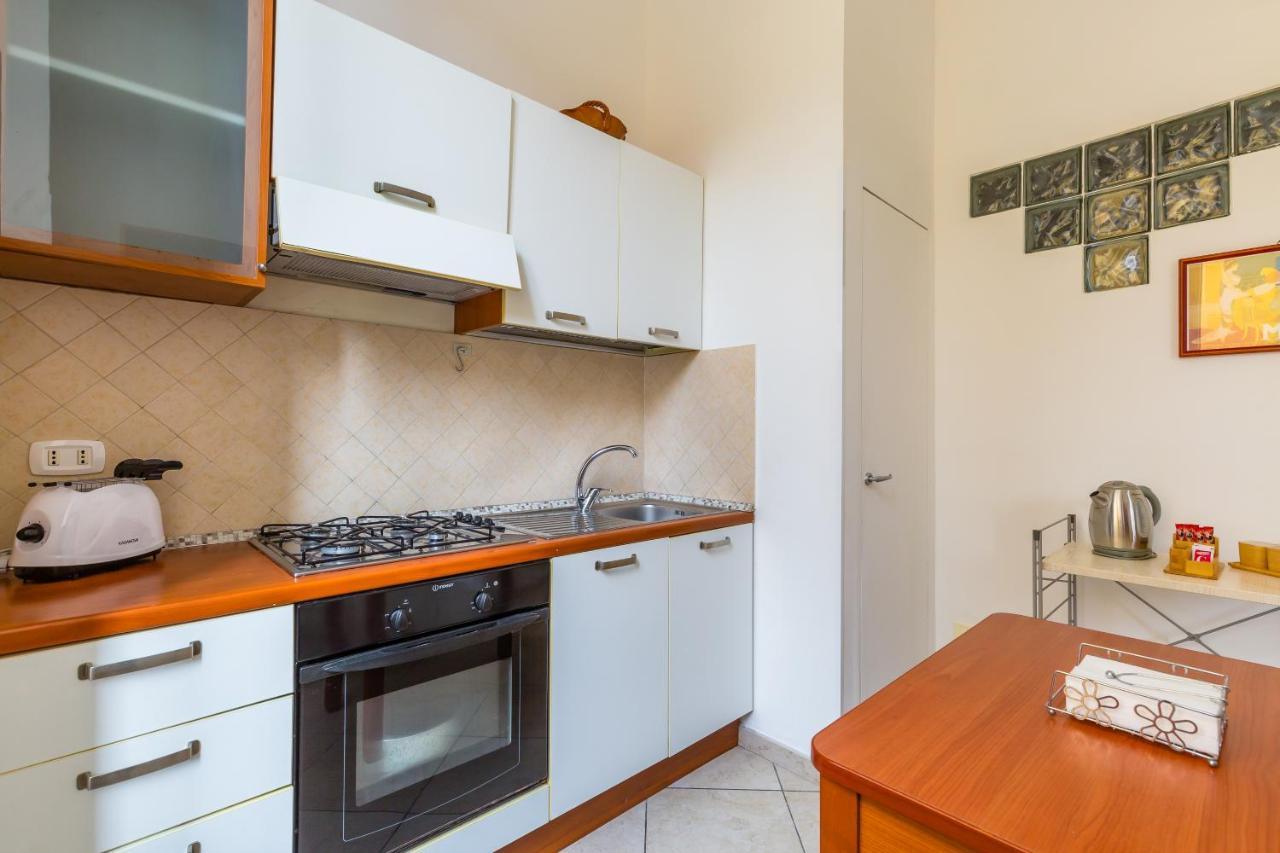 Orsola Comfort House By Napoliapartments Kültér fotó