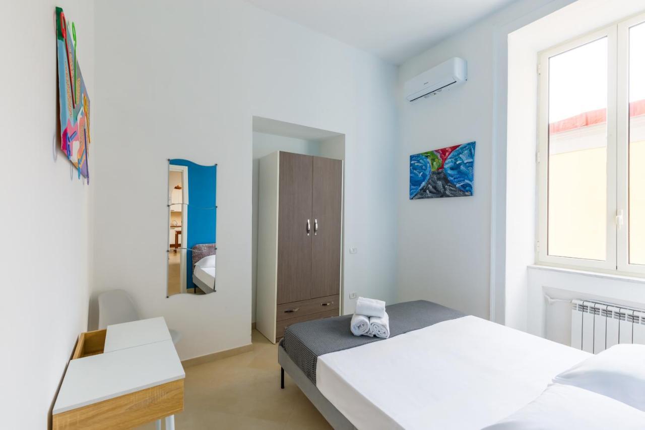 Orsola Comfort House By Napoliapartments Kültér fotó